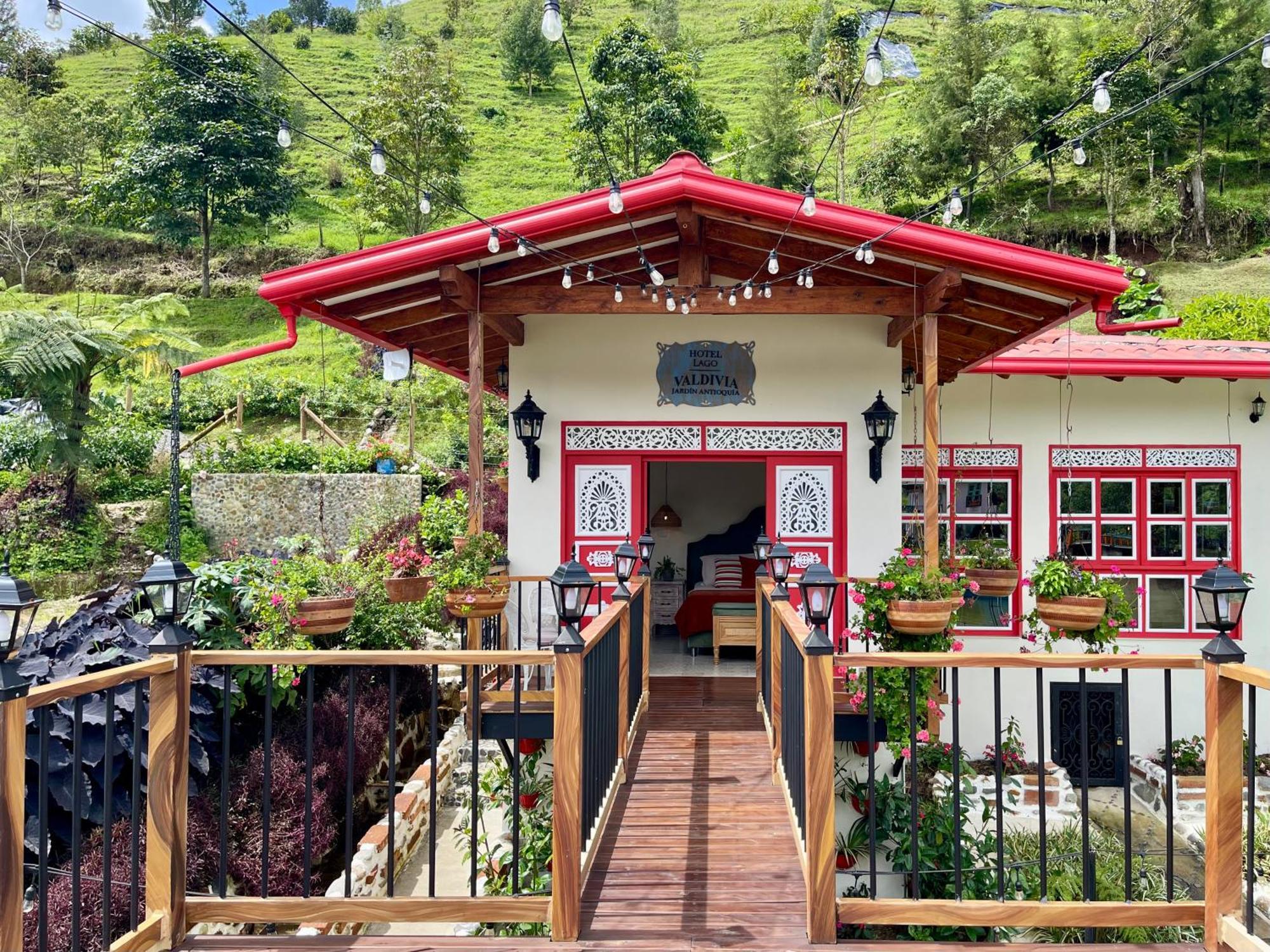 Hotel Lago Valdivia Jardín Zewnętrze zdjęcie